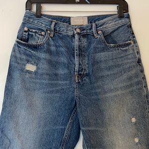 Everlane Light Wash Denim Cheeky Jean 28